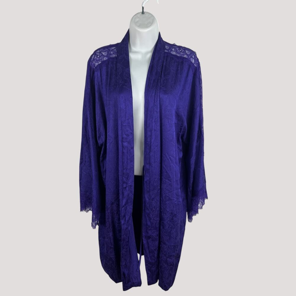 Victoria’s Secret Purple Lace Trim‎ Kimono Robe M/L Floral Embossed Satin